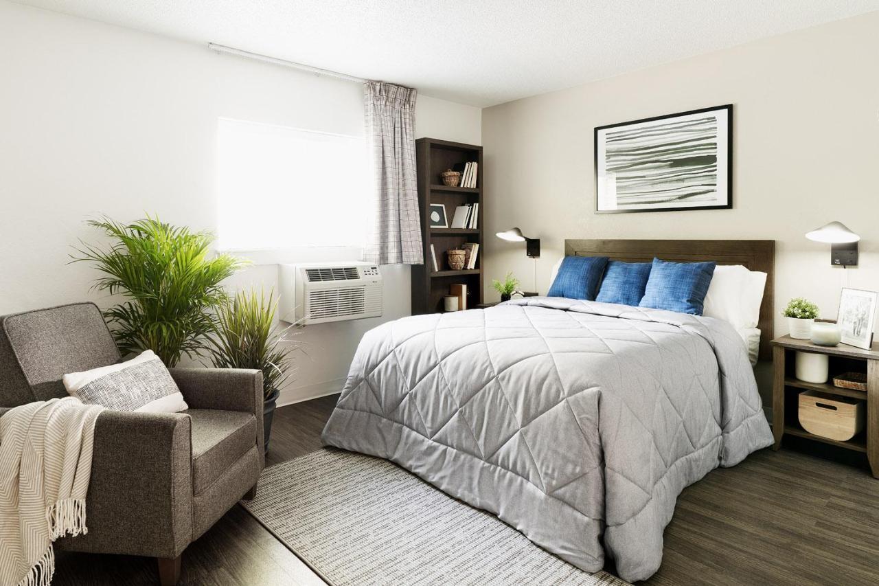 Intown Suites Extended Stay Louisville Ky - Wattbourne Lane Esterno foto